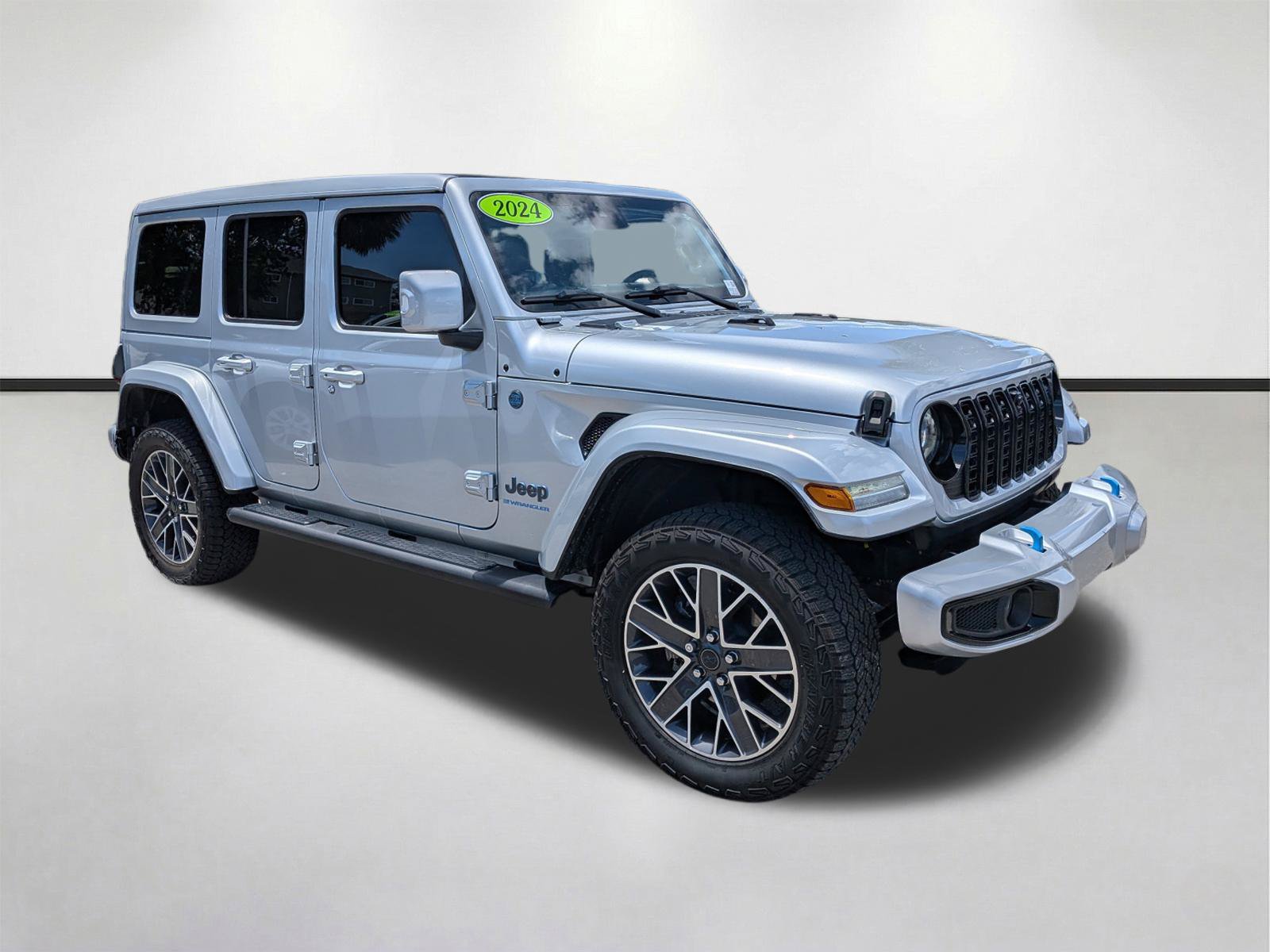 Used 2024 Jeep Wrangler High Altitude AWD/4WD image 2