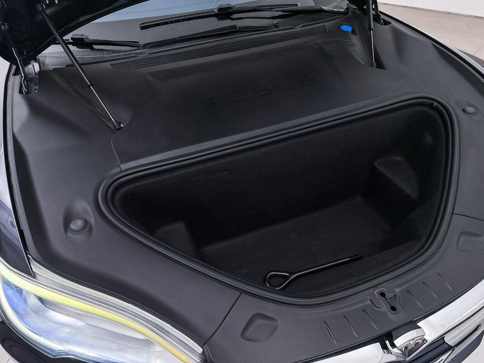 Used 2019 Tesla Model S 100D image 9