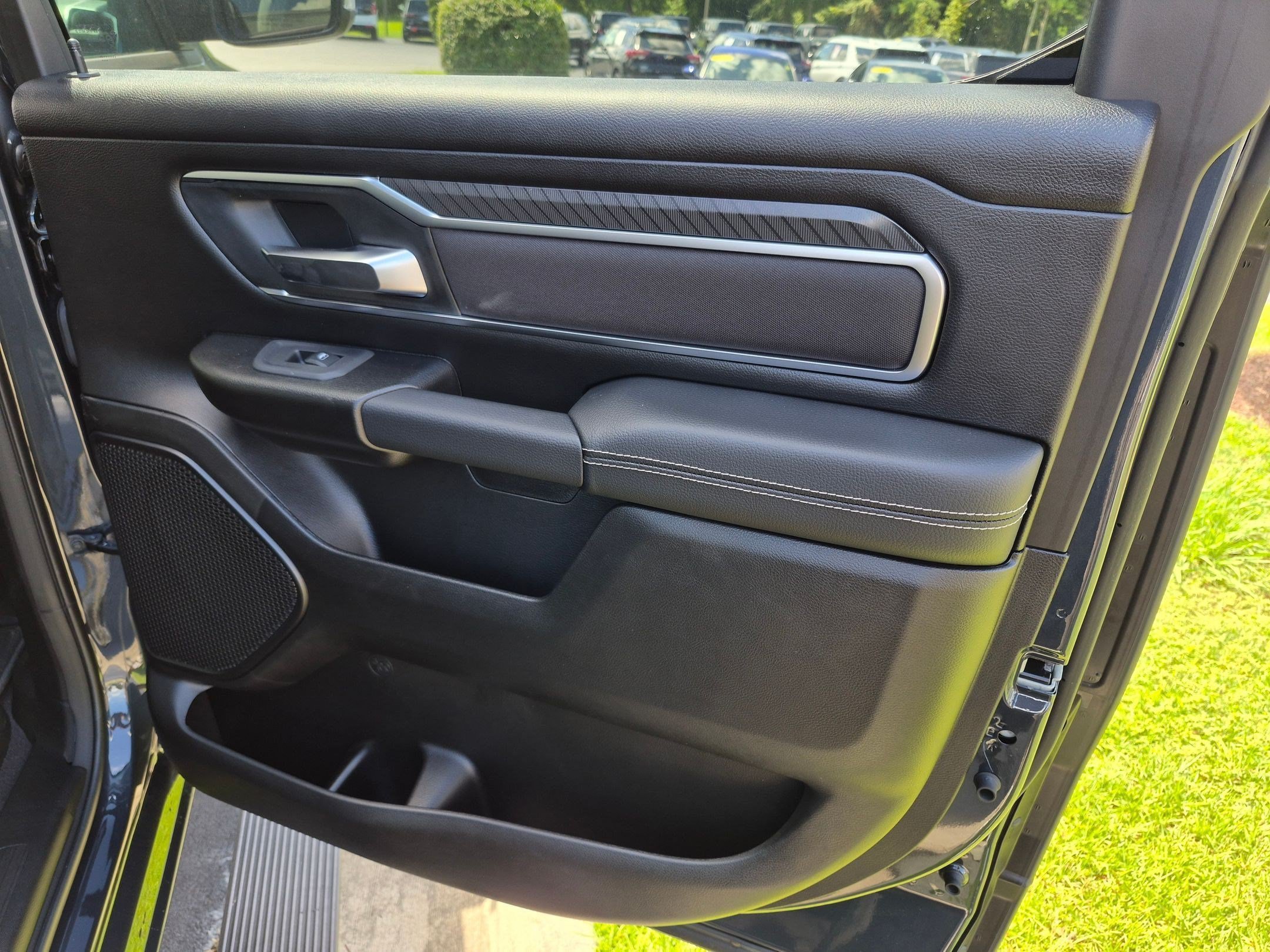 New 2026 RAM 1500 Big Horn AWD/4WD image 24