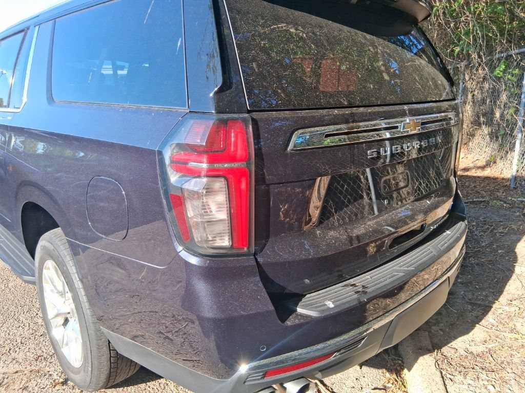 Used 2022 Chevrolet Suburban Premier AWD/4WD image 7