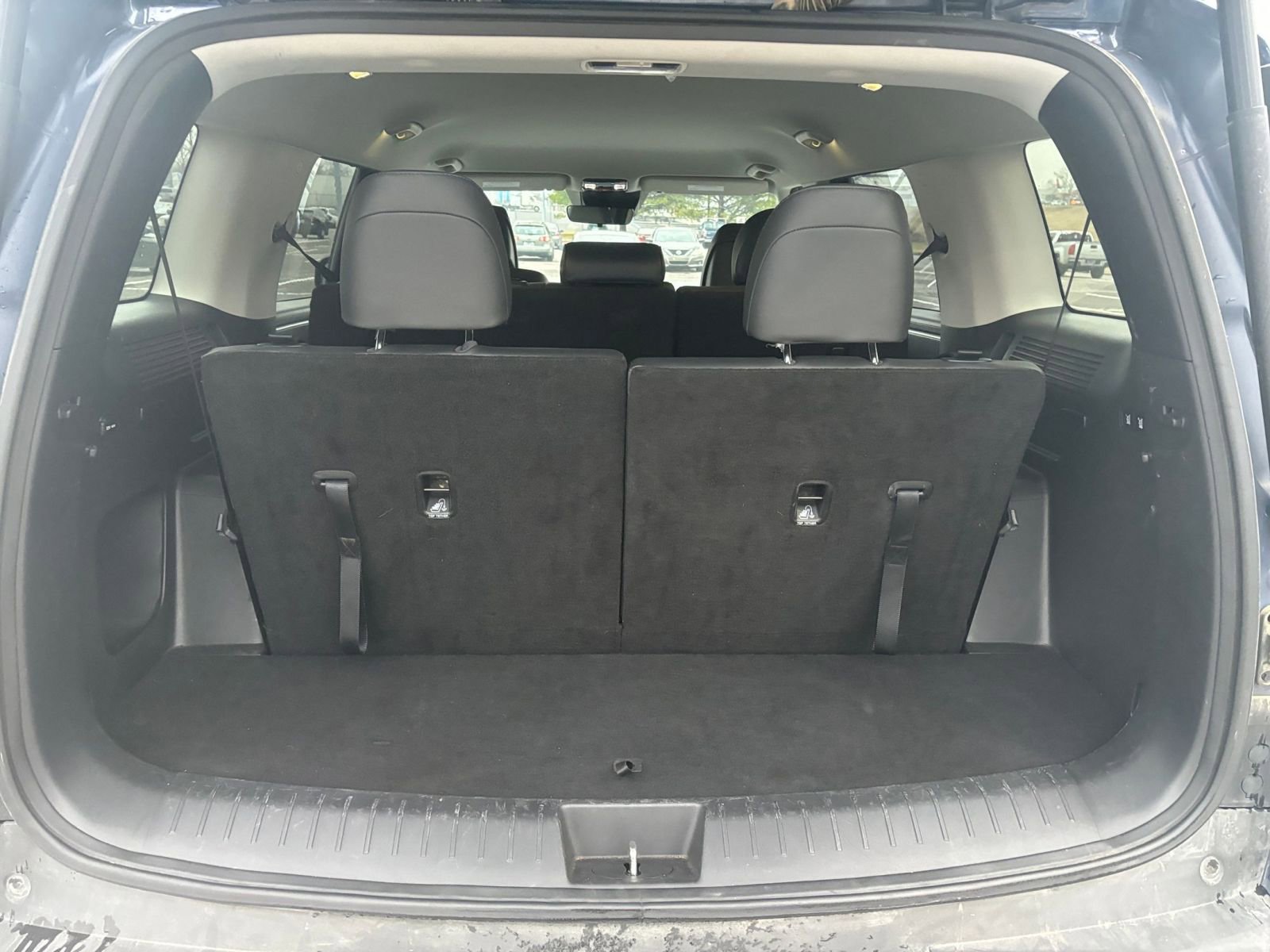 Used 2025 Hyundai Santa Fe SEL image 32