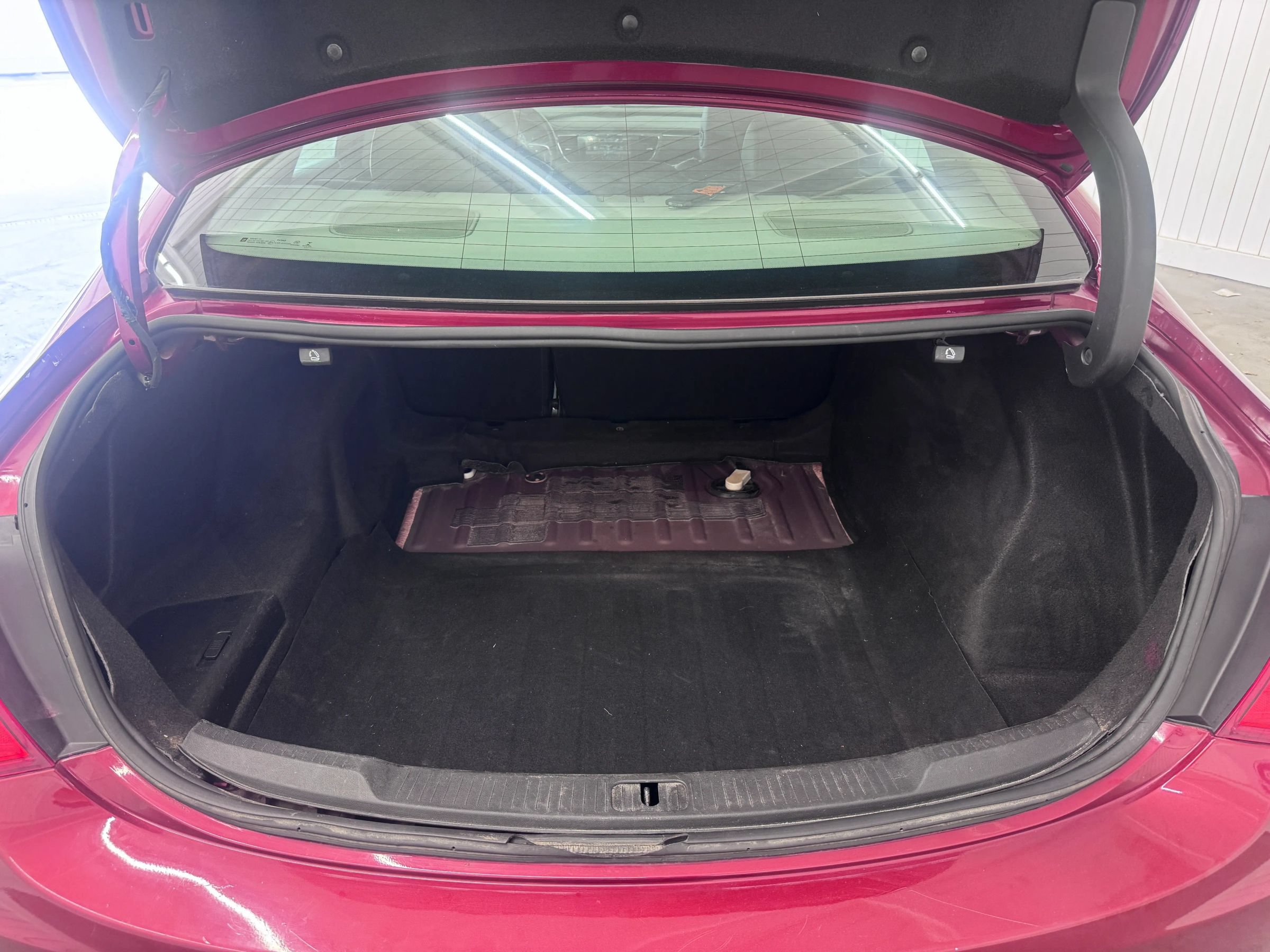 Used 2018 Buick LaCrosse Essence FWD image 13