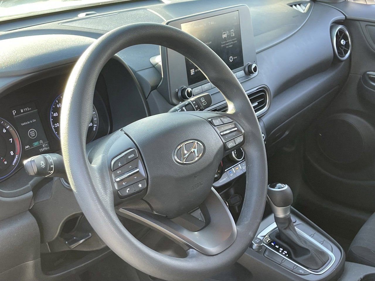 Used 2023 Hyundai Kona SEL image 6