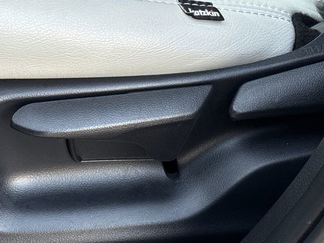 Used 2024 Toyota Corolla Cross LE FWD image 23