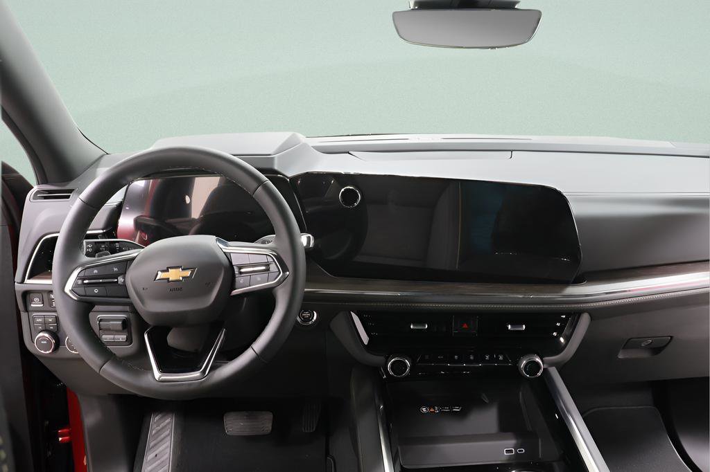 New 2026 Chevrolet Suburban Premier image 8