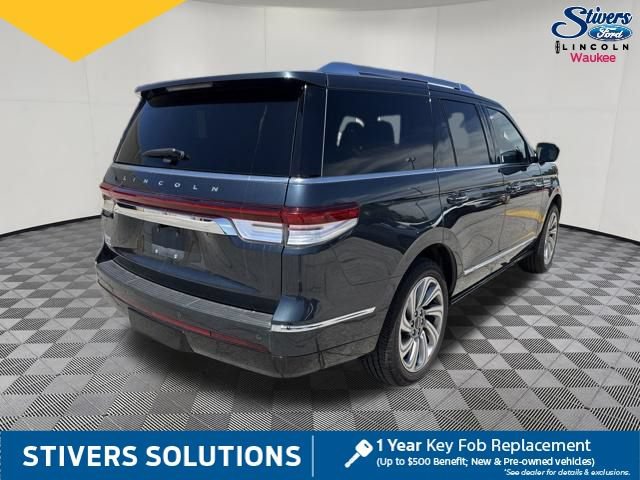 Used 2022 Lincoln Navigator Reserve AWD/4WD image 6