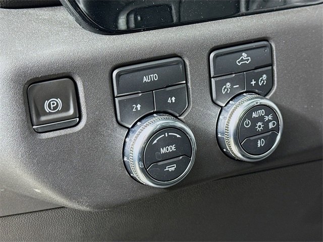 Used 2024 GMC Sierra 1500 Elevation image 10