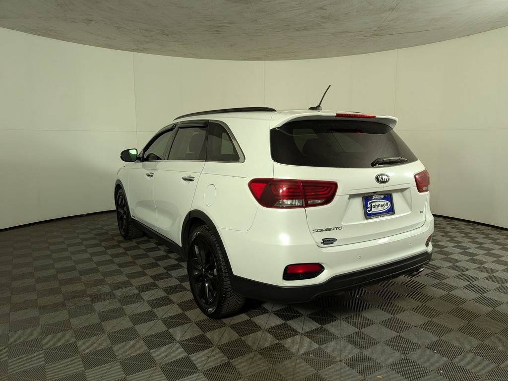 Used 2020 Kia Sorento S image 4