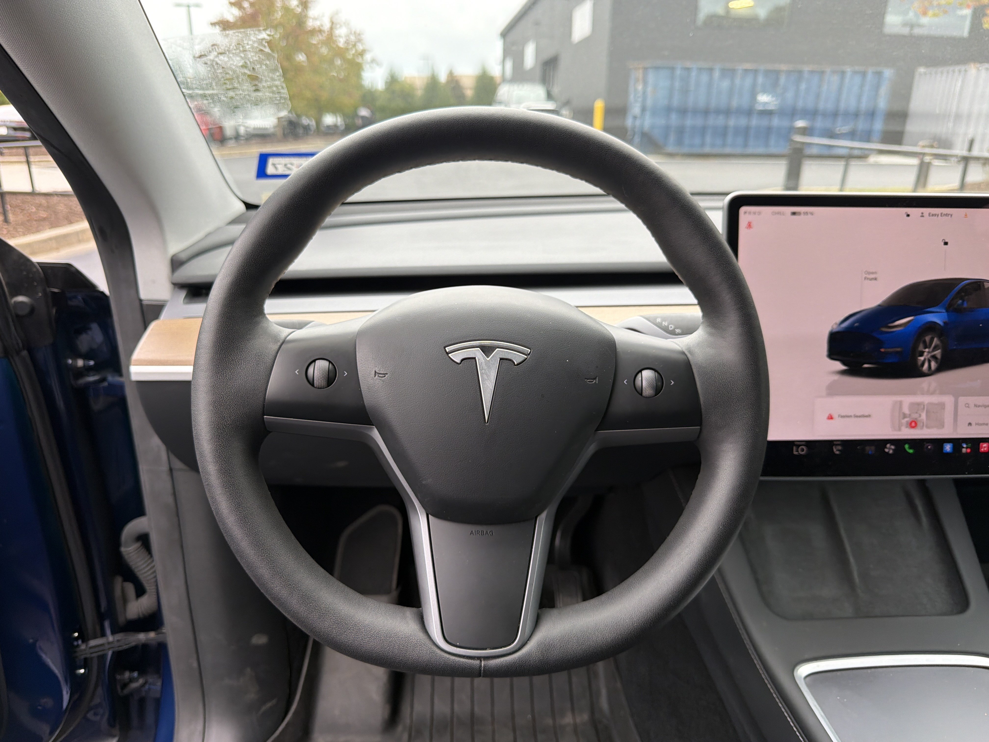 Used 2023 Tesla Model Y Long Range AWD/4WD image 18