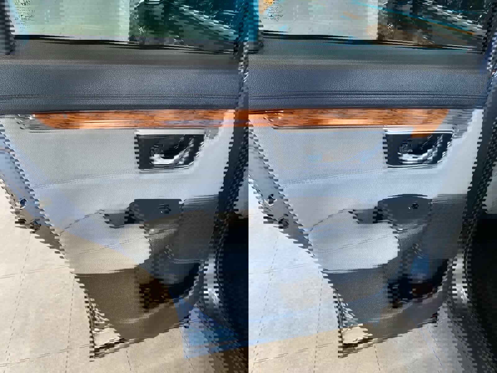 Used 2021 Honda CR-V EX image 25