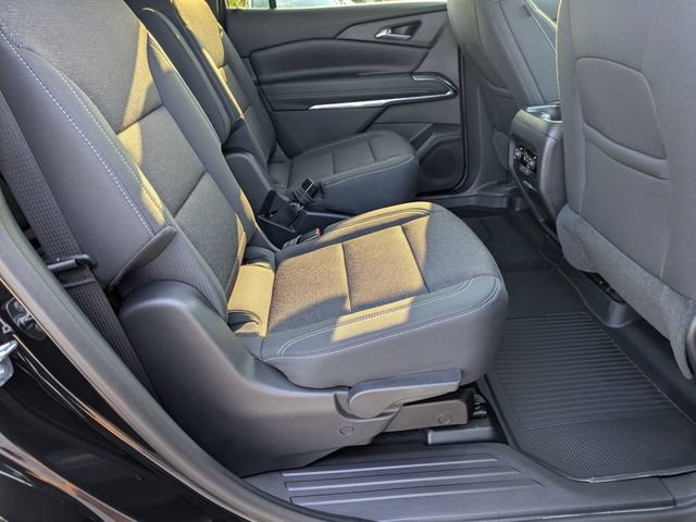 New 2026 Chevrolet Traverse LT w/ Driver Confidence Package FWD image 36