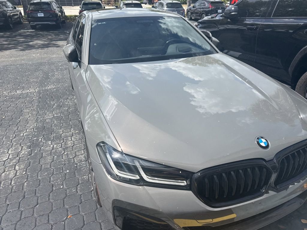 Used 2021 BMW M550i xDrive w/ Executive Package image 5
