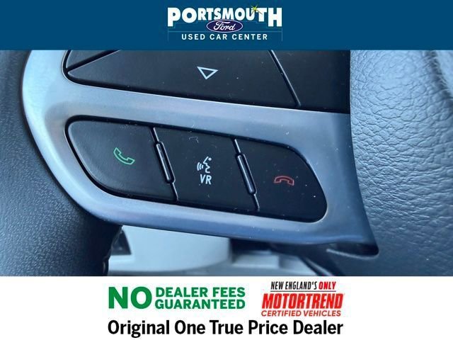 Used 2024 Chrysler Pacifica Touring-L image 19