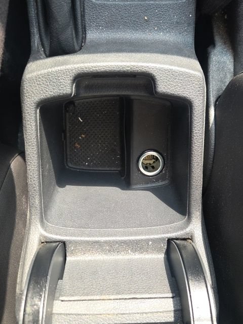 Used 2015 Volkswagen Golf S FWD image 33