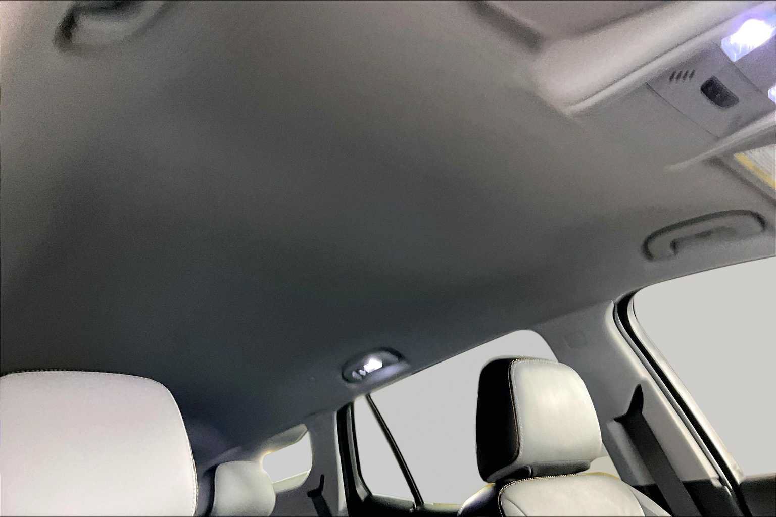 Used 2021 GMC Terrain SLT FWD image 14