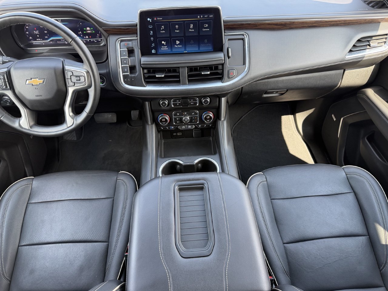 Used 2023 Chevrolet Suburban Premier AWD/4WD image 10