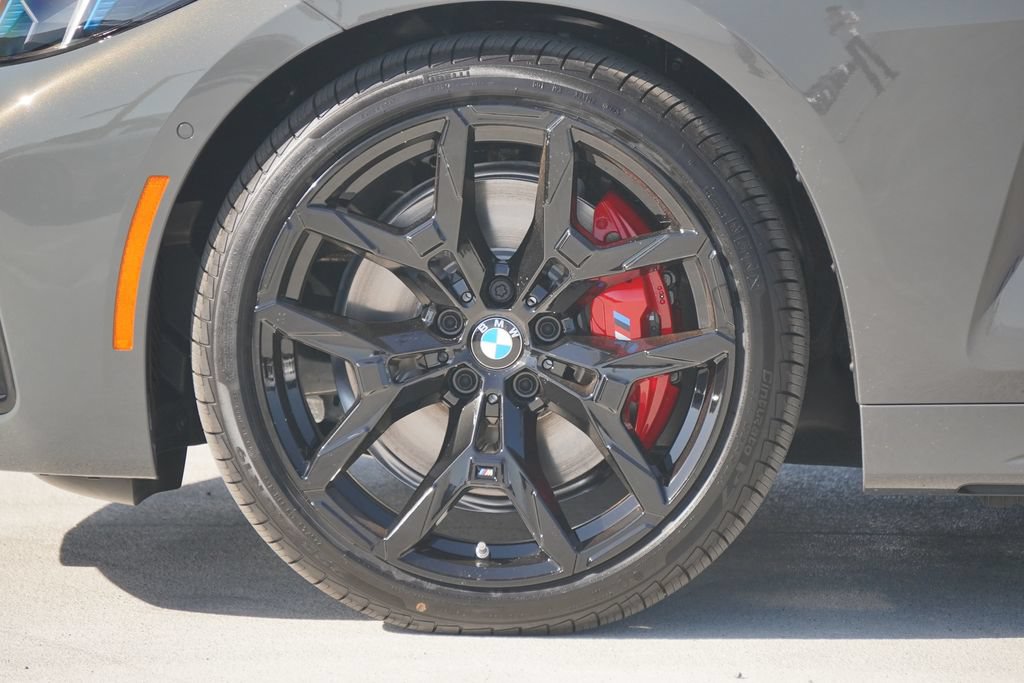 Used 2026 BMW M440i Convertible w/ Premium Package RWD image 7