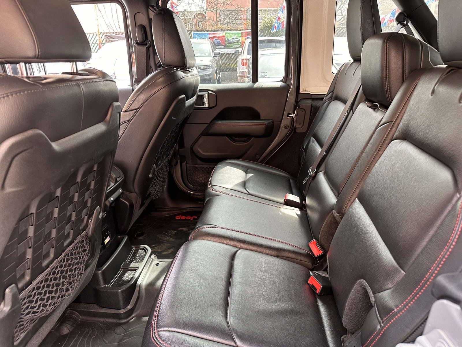 Used 2019 Jeep Wrangler Unlimited Rubicon image 16