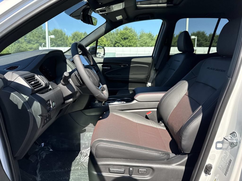 New 2026 Honda Ridgeline Black Edition image 11