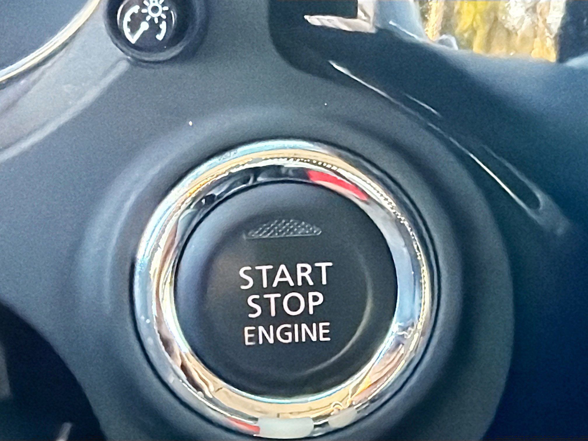 Used 2017 Mitsubishi Outlander SEL image 32