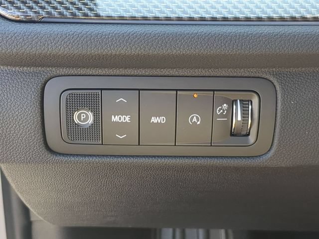 New 2027 Chevrolet Traverse Z71 w/ Enhanced Driving Package AWD/4WD image 20