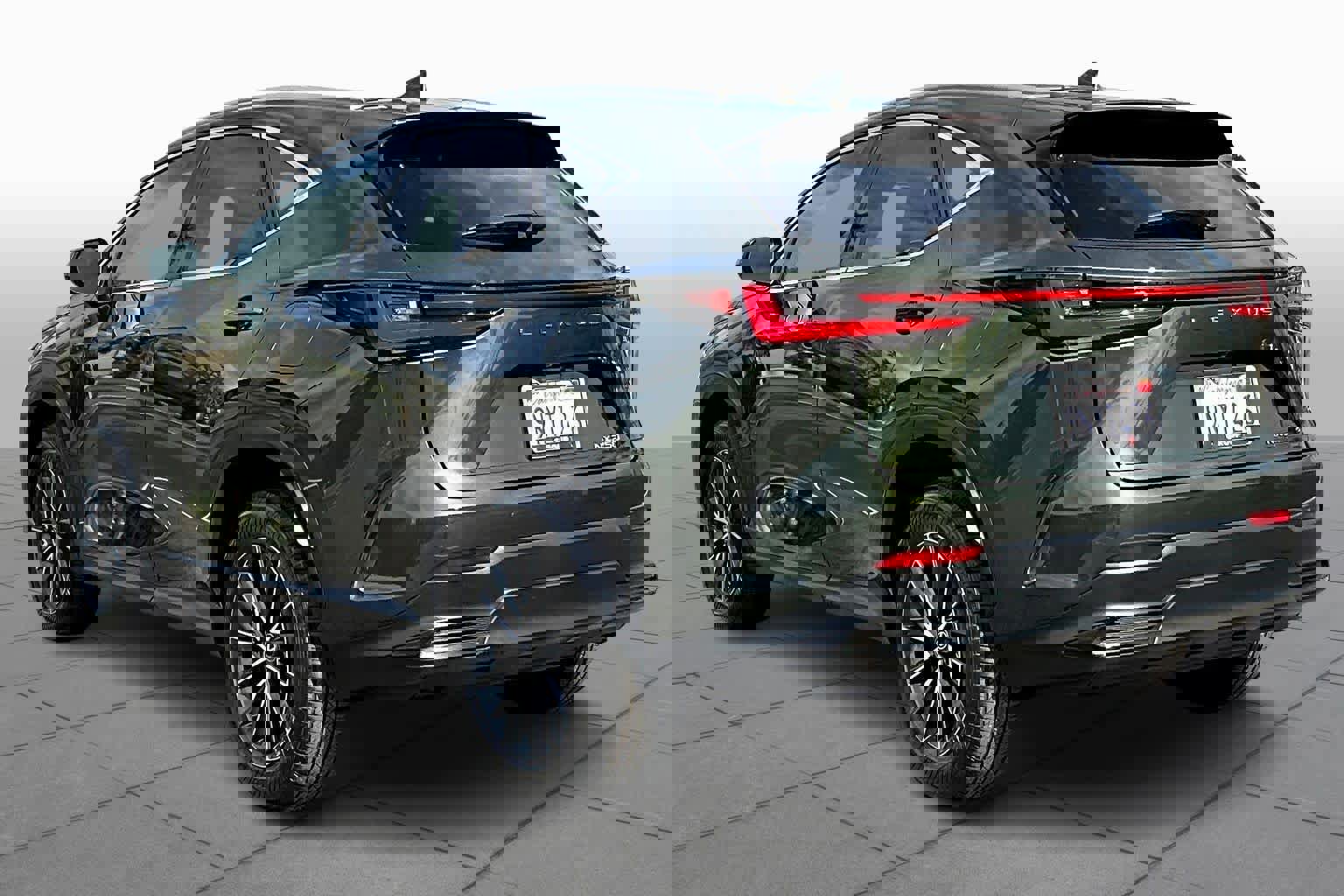 Used 2025 Lexus NX 250 FWD w/ Premium Package image 11