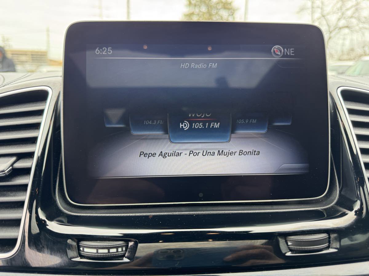 Used 2019 Mercedes-Benz GLS 63 AMG 4MATIC w/ AMG Night Styling Package image 17