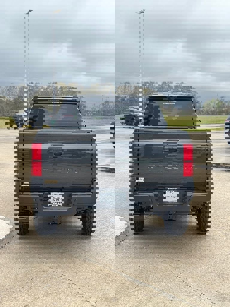 Used 2026 Toyota Tacoma SR image 10