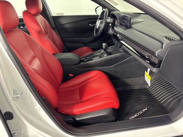 Used 2025 Honda Accord Sport image 9