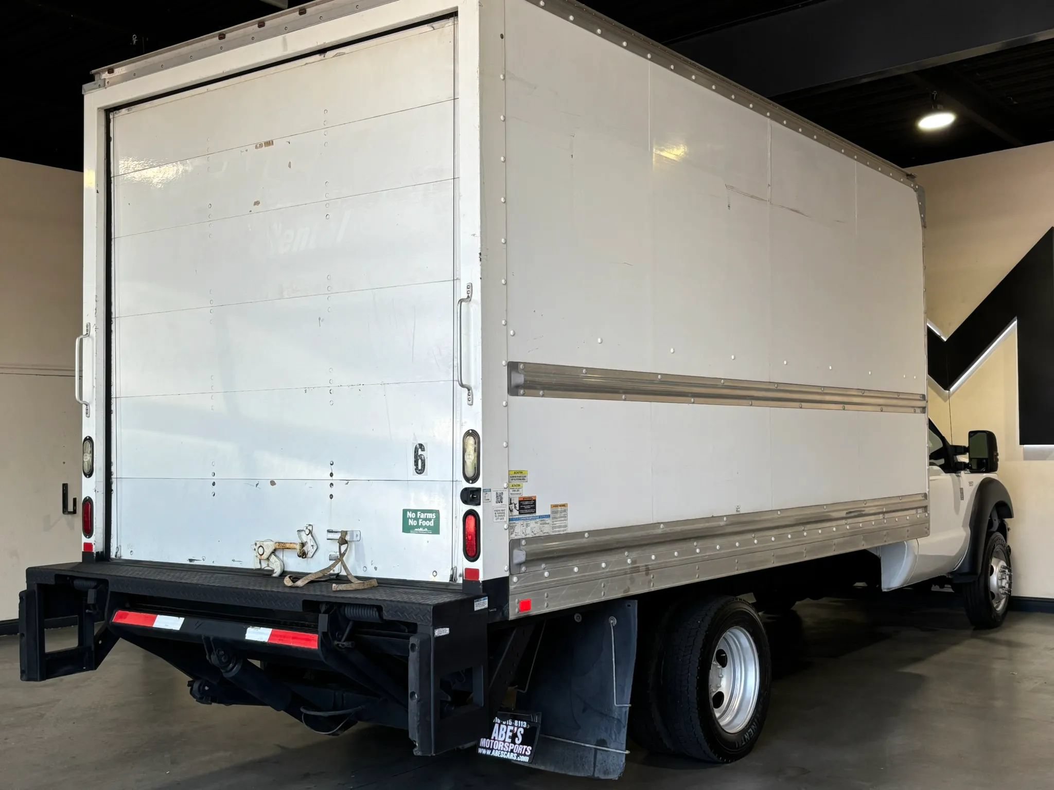 Used 2014 Ford F450 XL RWD image 4