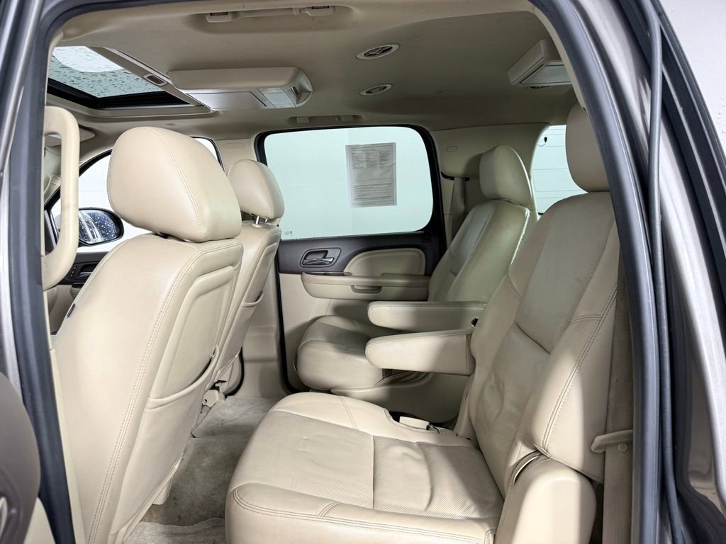 Used 2013 GMC Yukon XL Denali image 23