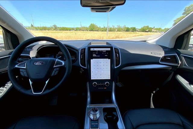 New 2023 Ford Edge SEL w/ Convenience Package image 5