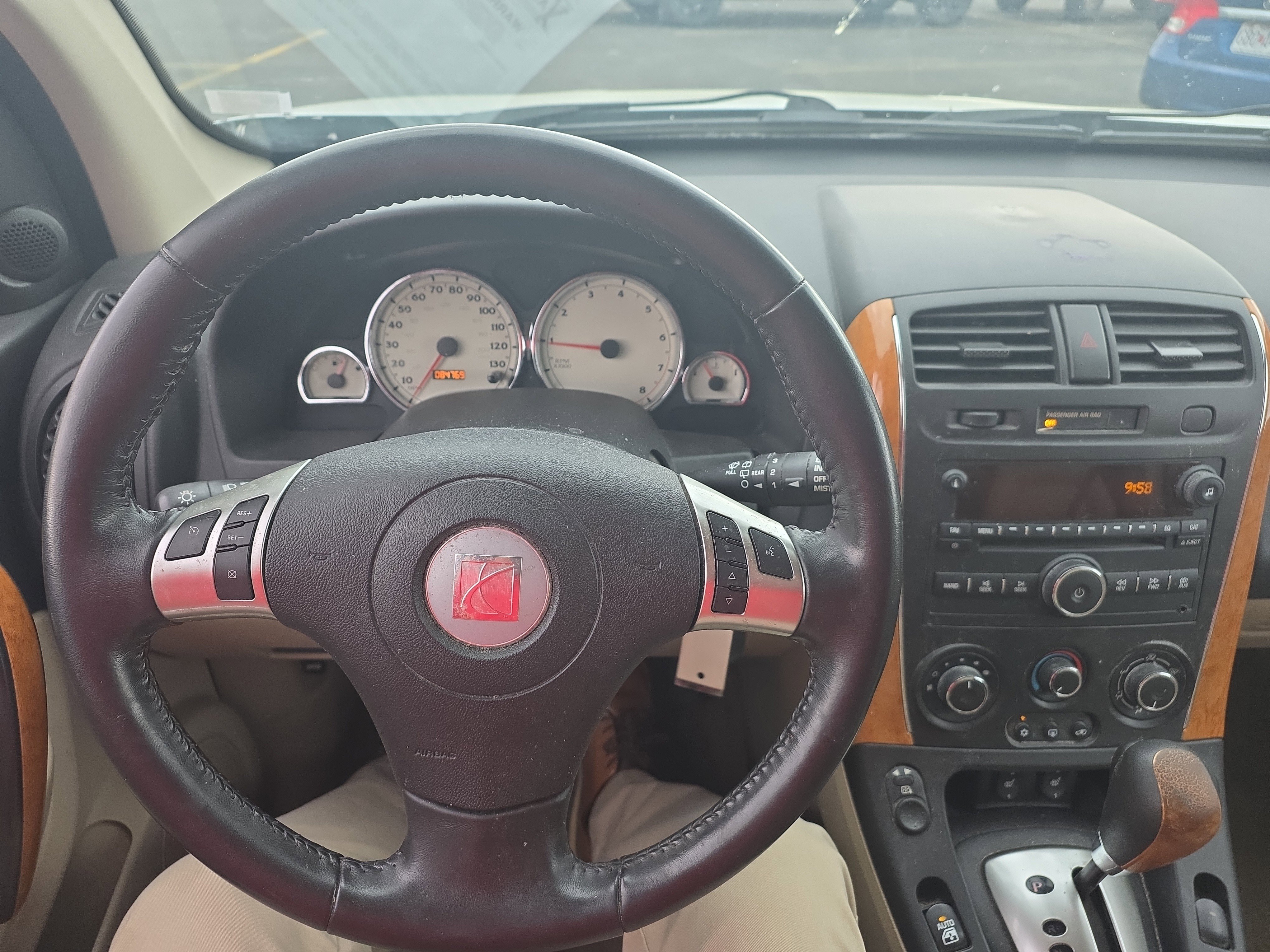 Used 2006 Saturn Vue 2WD V6 w/ Comfort Pkg image 14