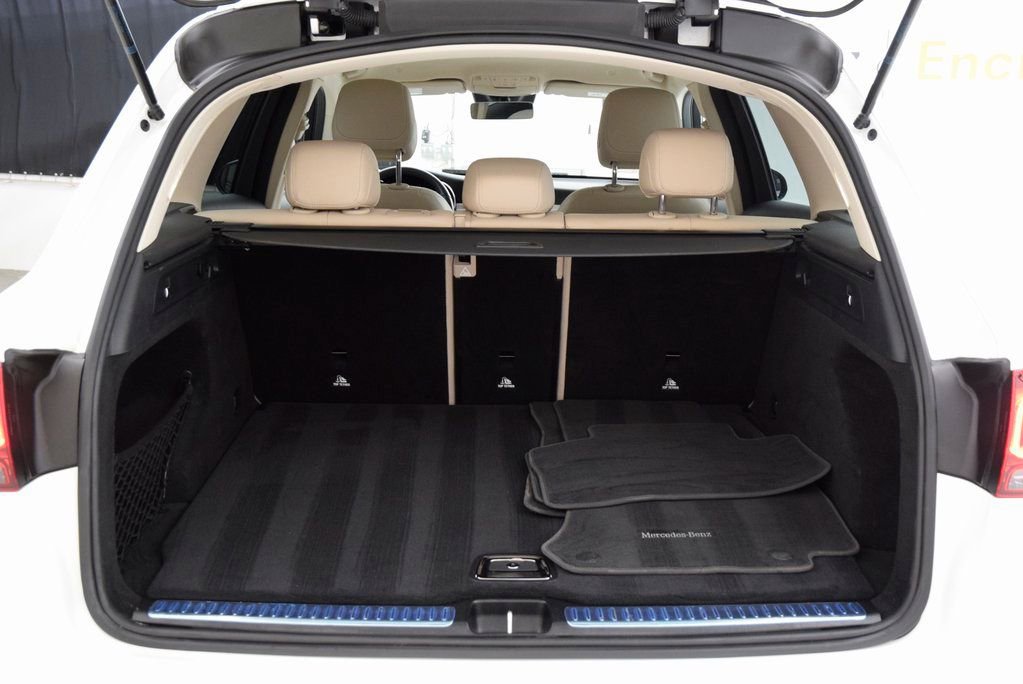 Used 2022 Mercedes-Benz GLC 300 image 31