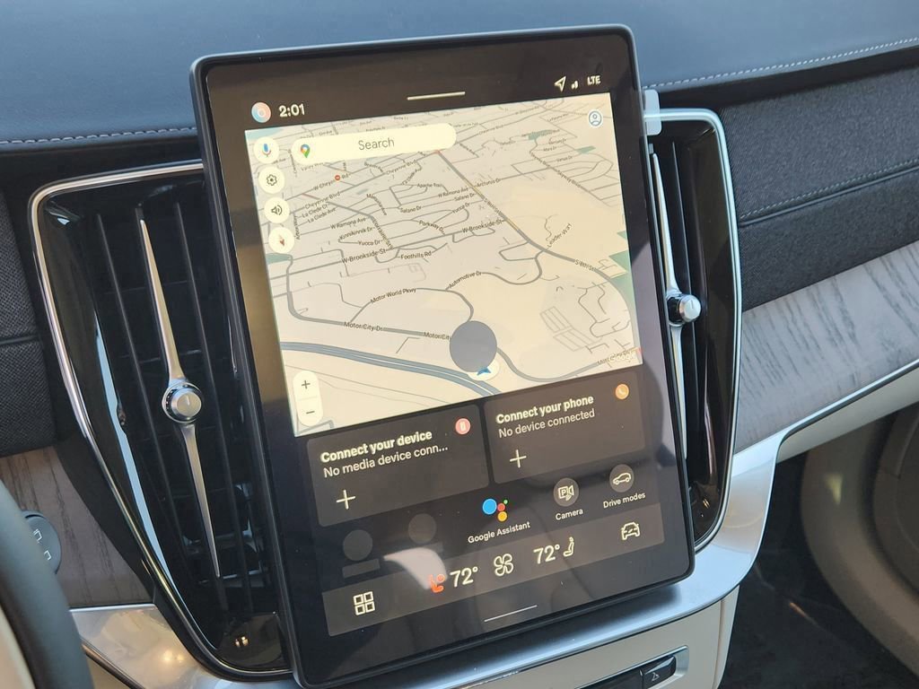 New 2026 Volvo XC90 T8 Ultra w/ Lounge Package image 8