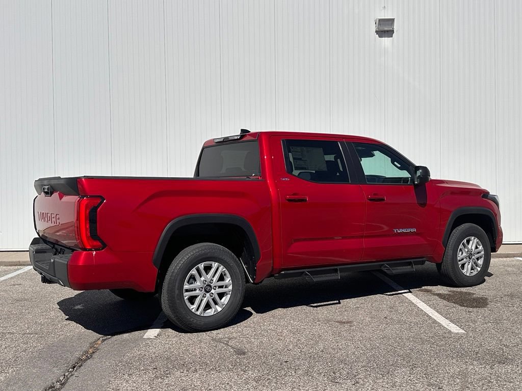 New 2026 Toyota Tundra SR5 w/ SR5 Premium Package AWD/4WD image 5