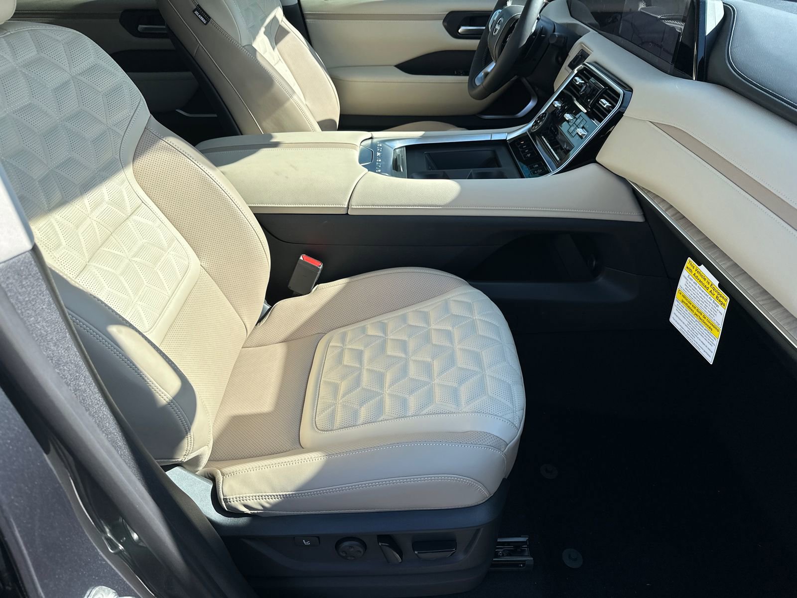 New 2026 Nissan Armada Platinum Reserve AWD/4WD image 13