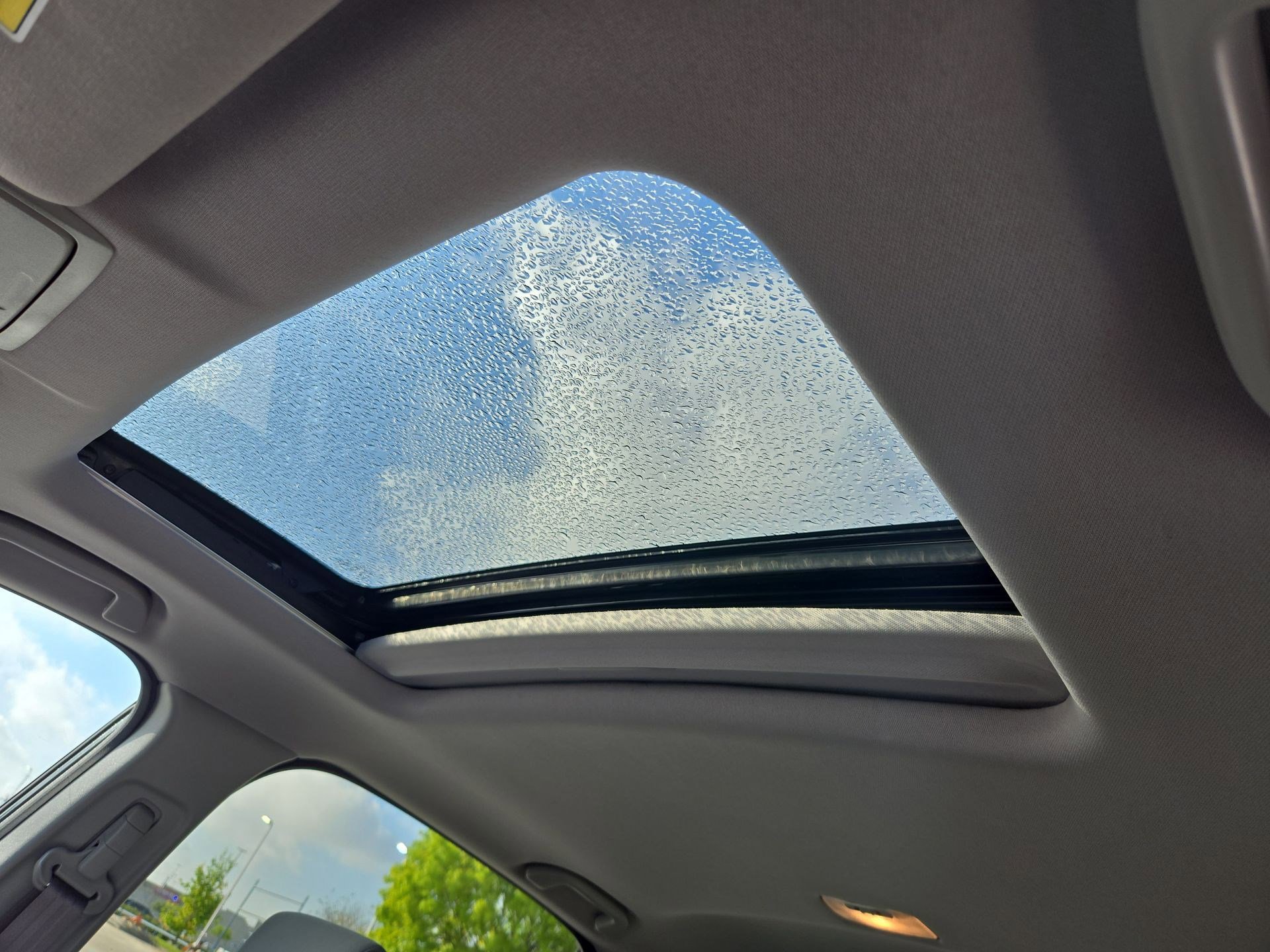 Used 2019 Honda CR-V EX image 16