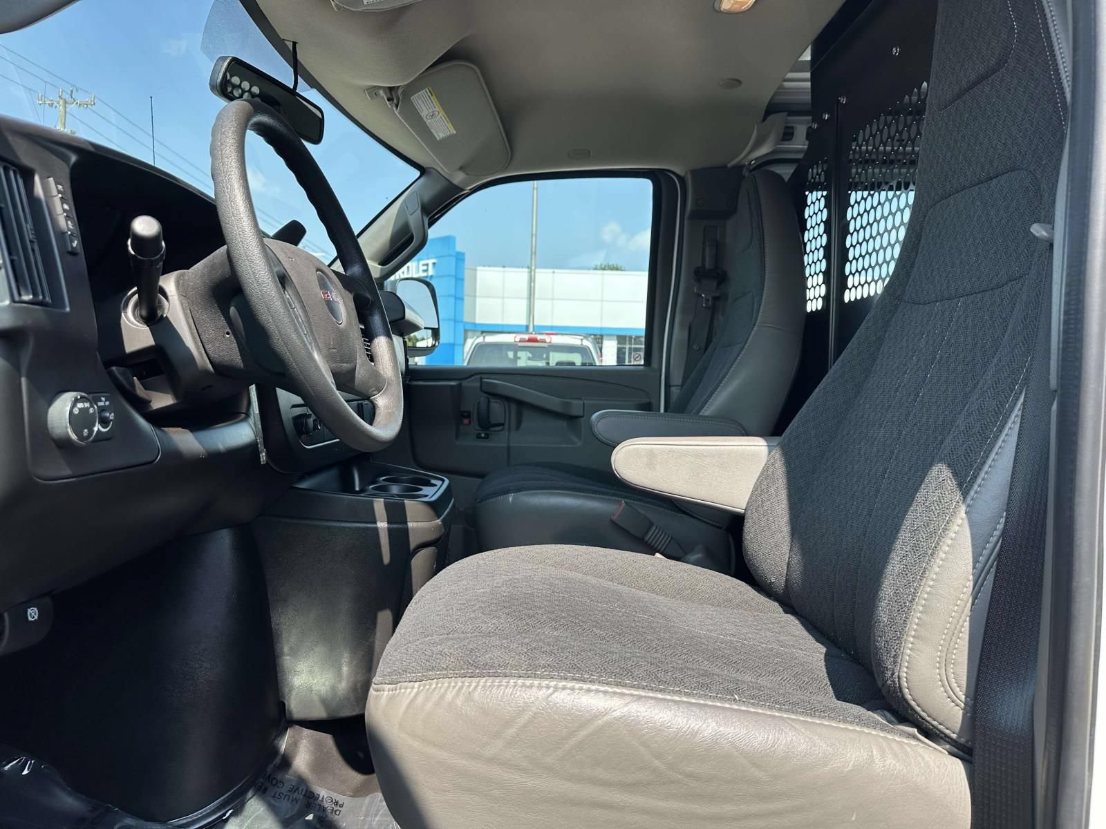 Certified 2025 GMC Savana 2500 w/ Driver Convenience Package RWD image 23