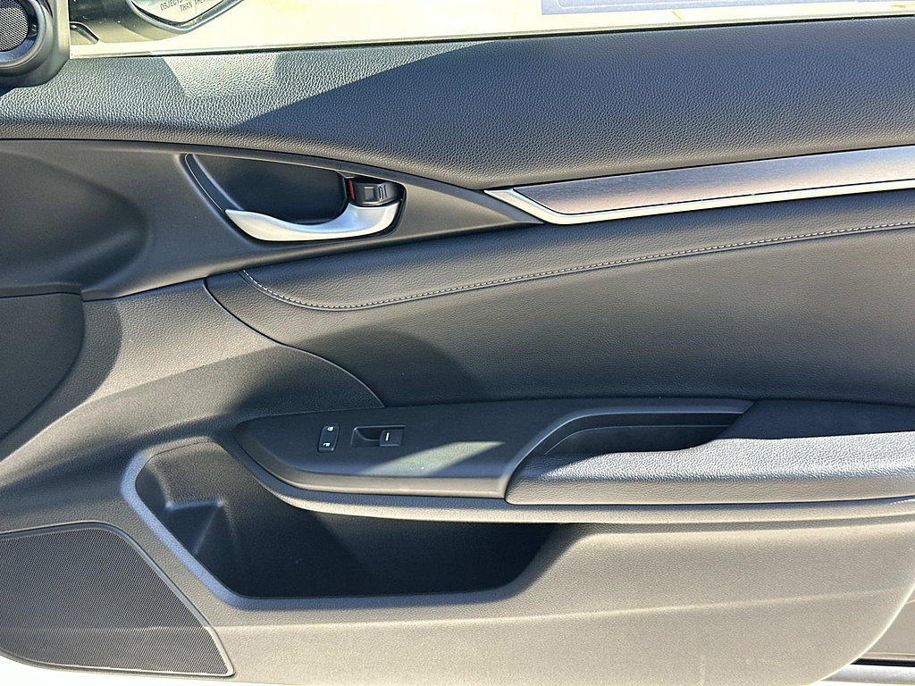 Used 2018 Honda Civic EX-L image 23