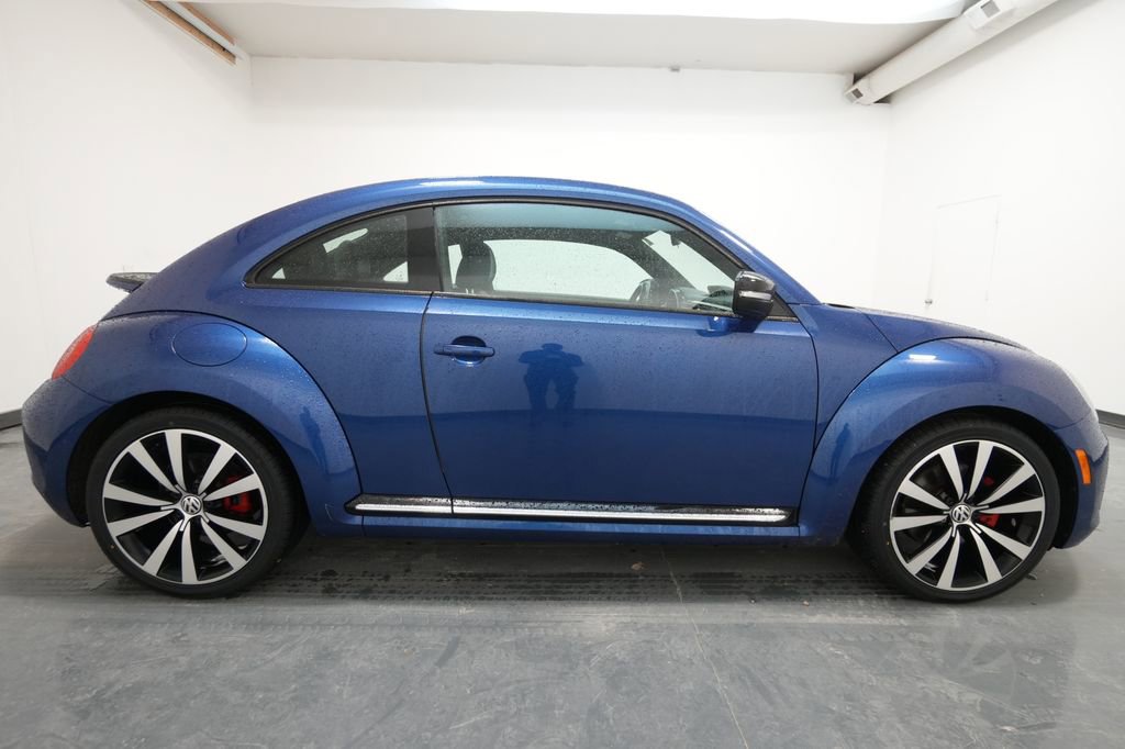 Used 2012 Volkswagen Beetle Turbo FWD image 9