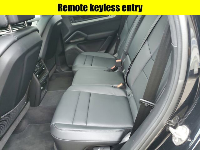 Used 2024 Porsche Cayenne image 26