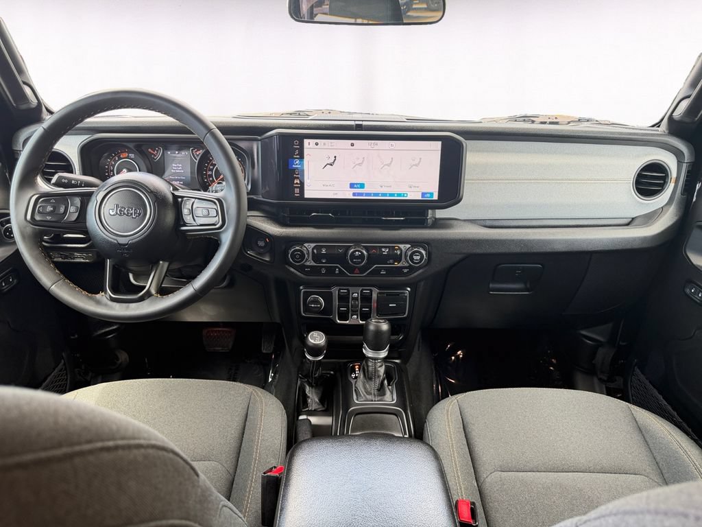 Used 2024 Jeep Wrangler Unlimited Sport AWD/4WD image 10