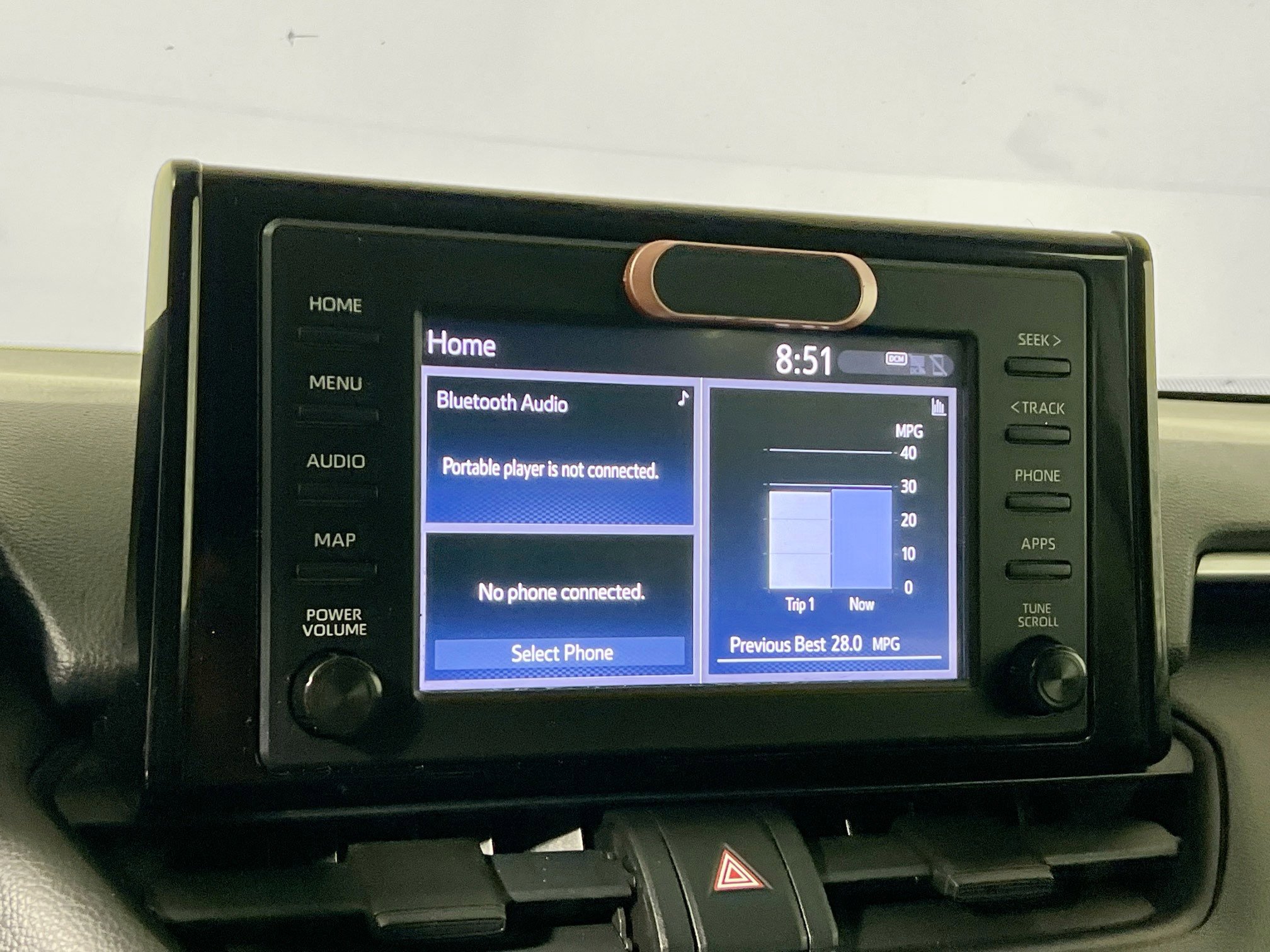 Used 2019 Toyota RAV4 LE image 27