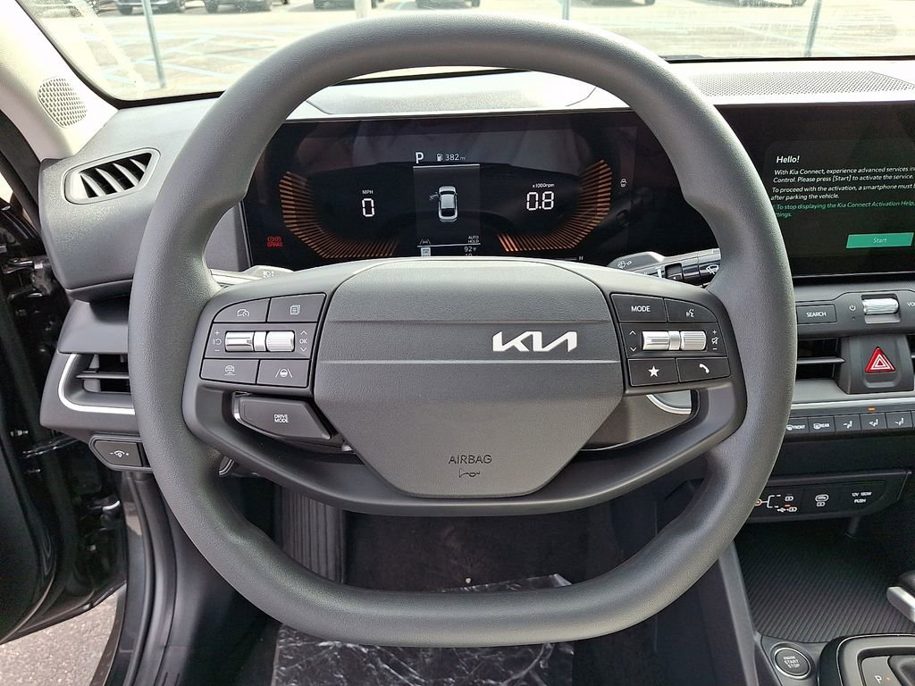 New 2026 Kia K4 FWD image 9