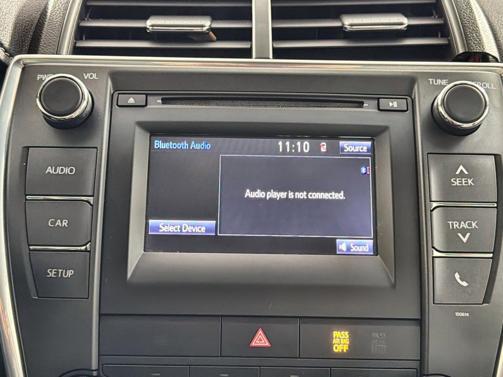 Used 2017 Toyota Camry SE image 18