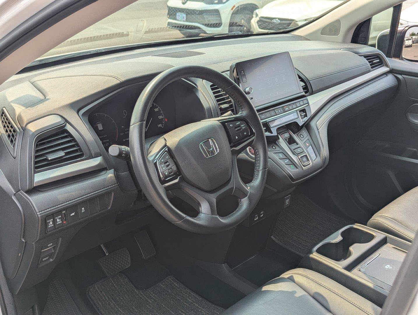 Used 2025 Honda Odyssey EX-L image 12