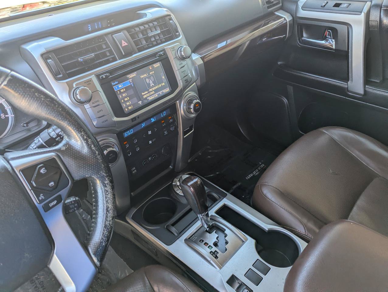 Used 2016 Toyota 4Runner Limited AWD/4WD image 19