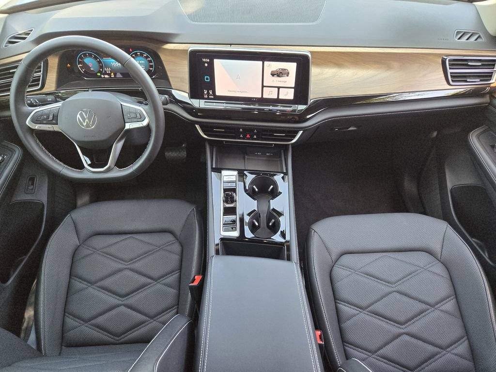 Used 2024 Volkswagen Atlas SE image 27