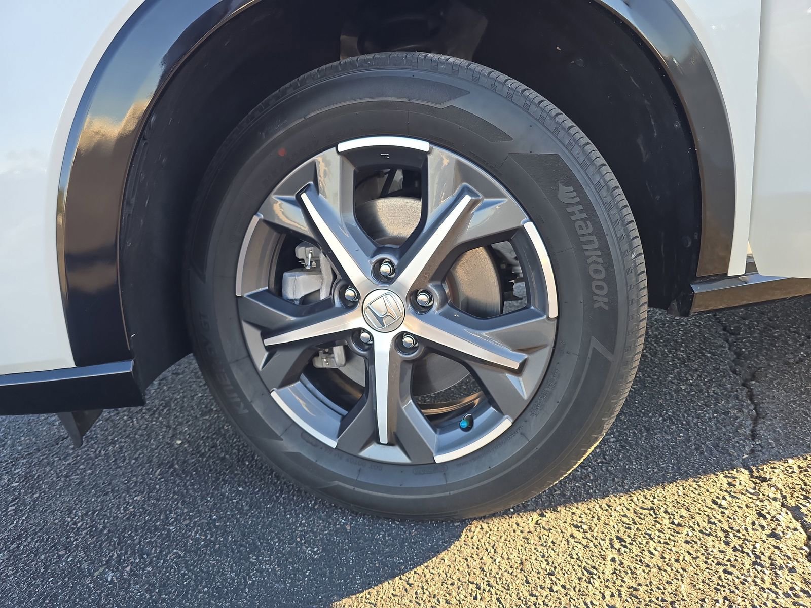 Certified 2023 Honda HR-V EX-L image 29